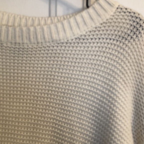 Cream/woven/cable knit sweater - Picture 2 of 3